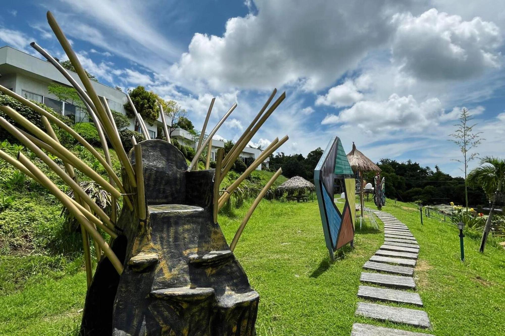 Garin Farm Pilgrimage Resort Powered By Cocotel San Joaquin エクステリア 写真
